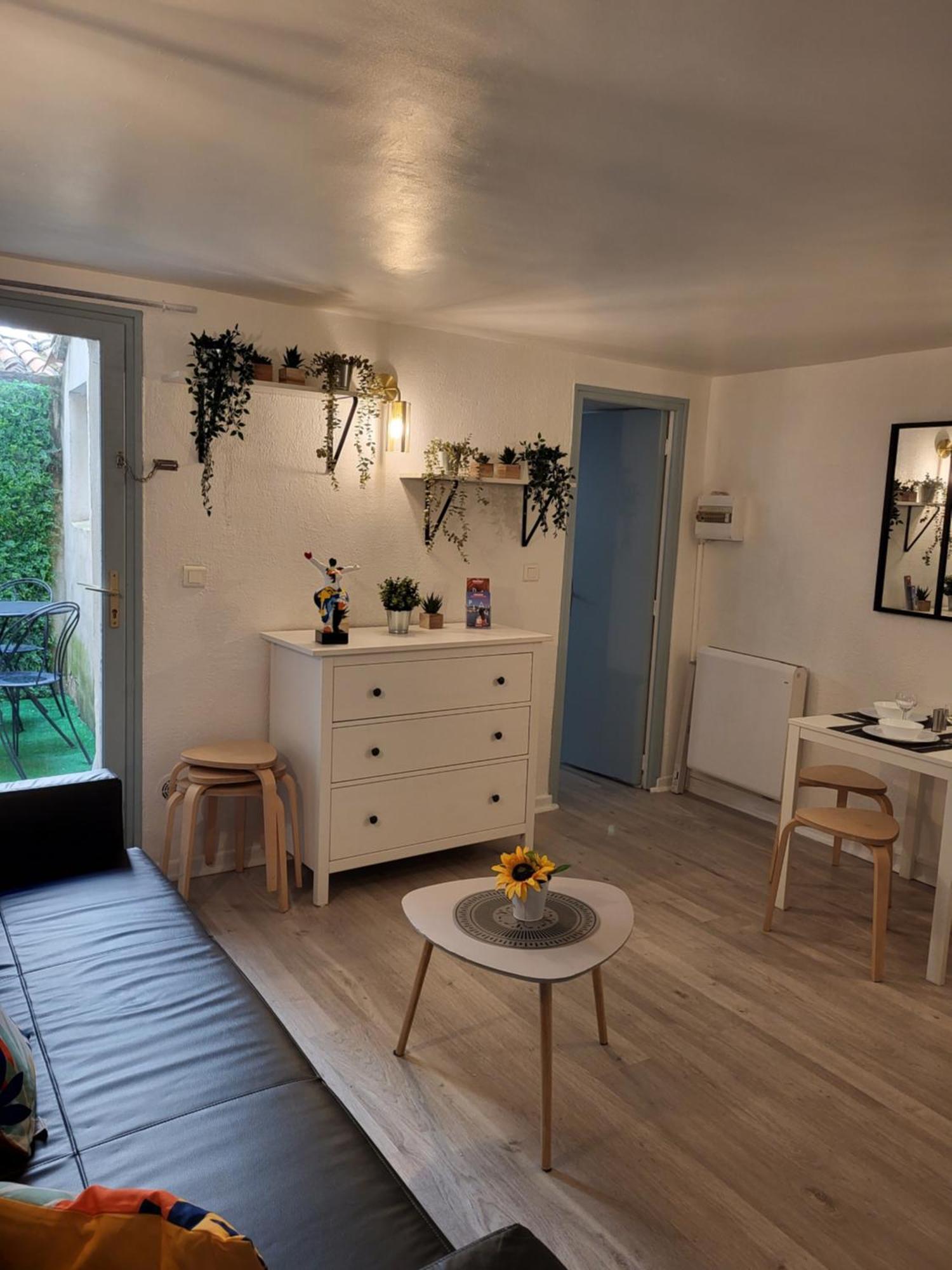 Studio/2 Pieces, Terrasse Aviñón Exterior foto